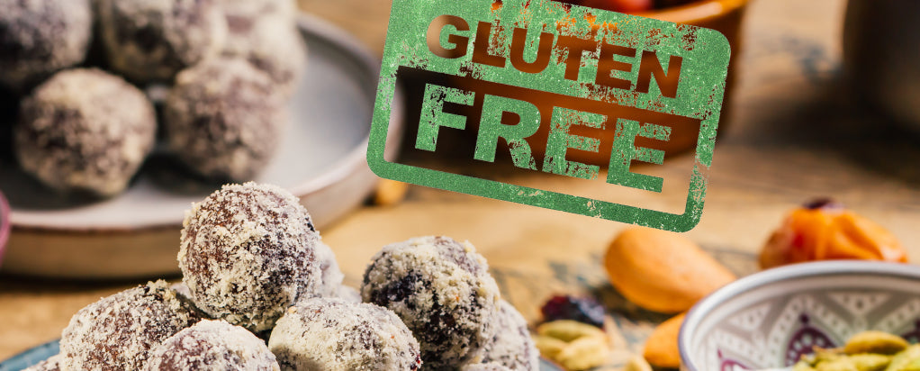Snacks sans gluten au Maroc : energy balls aux dattes et fruits secs, 100 % naturels.